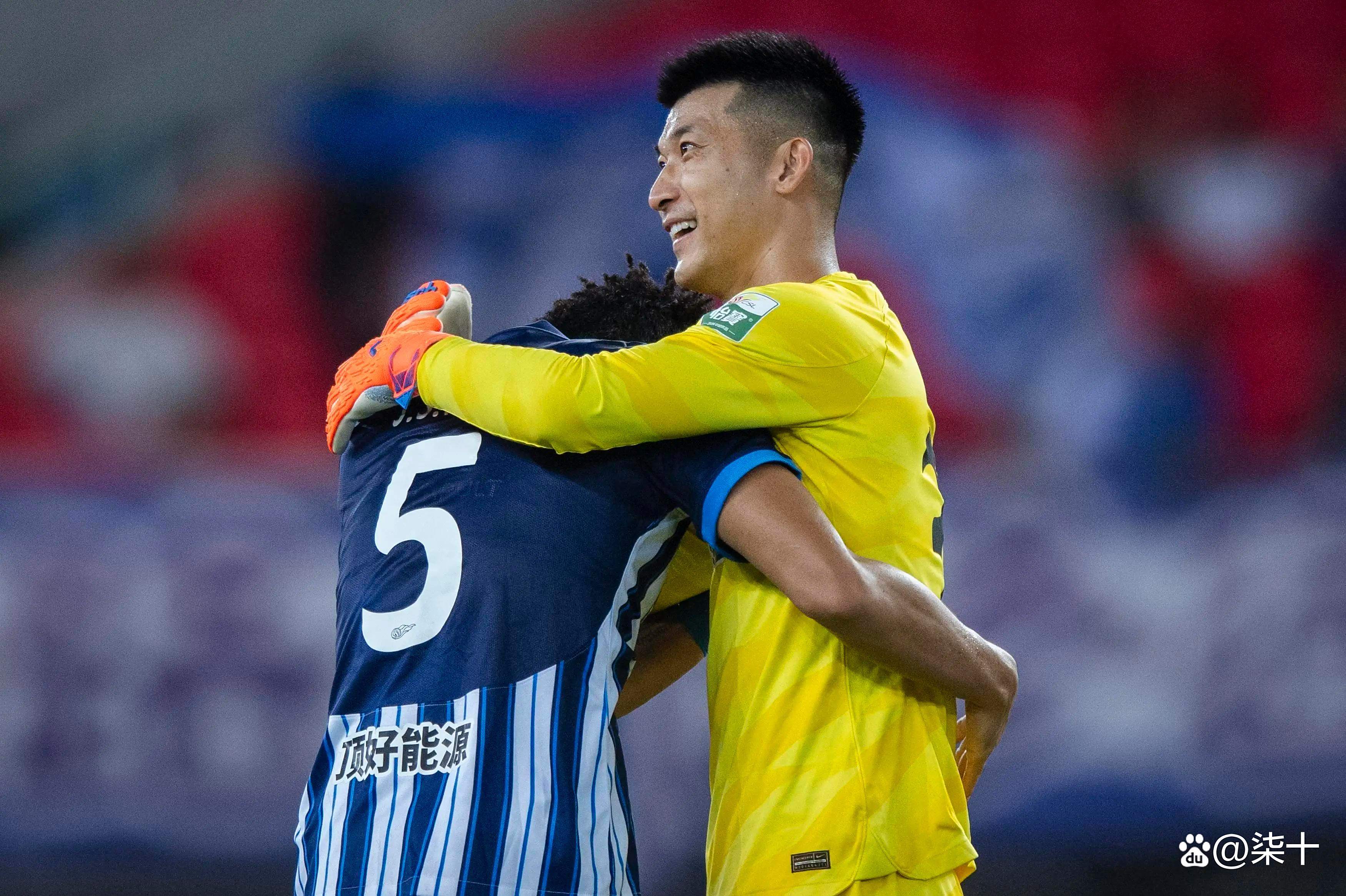 恒大主场逼平力帆，领先优势依旧明显的简单介绍