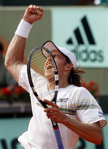 爱游戏在线-塞浦路斯苦战胜利，一路冲刺半决赛的简单介绍